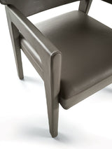 Queen Chair