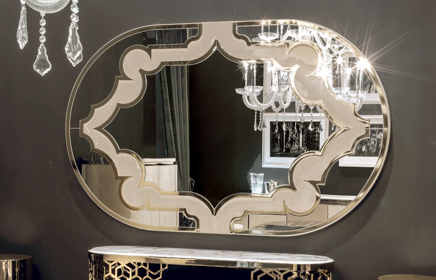 Byron Mirror