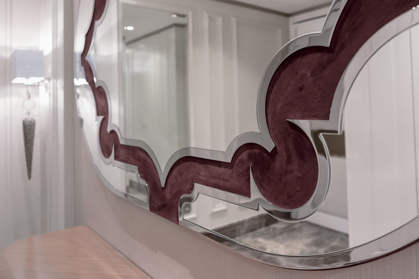 Byron Mirror
