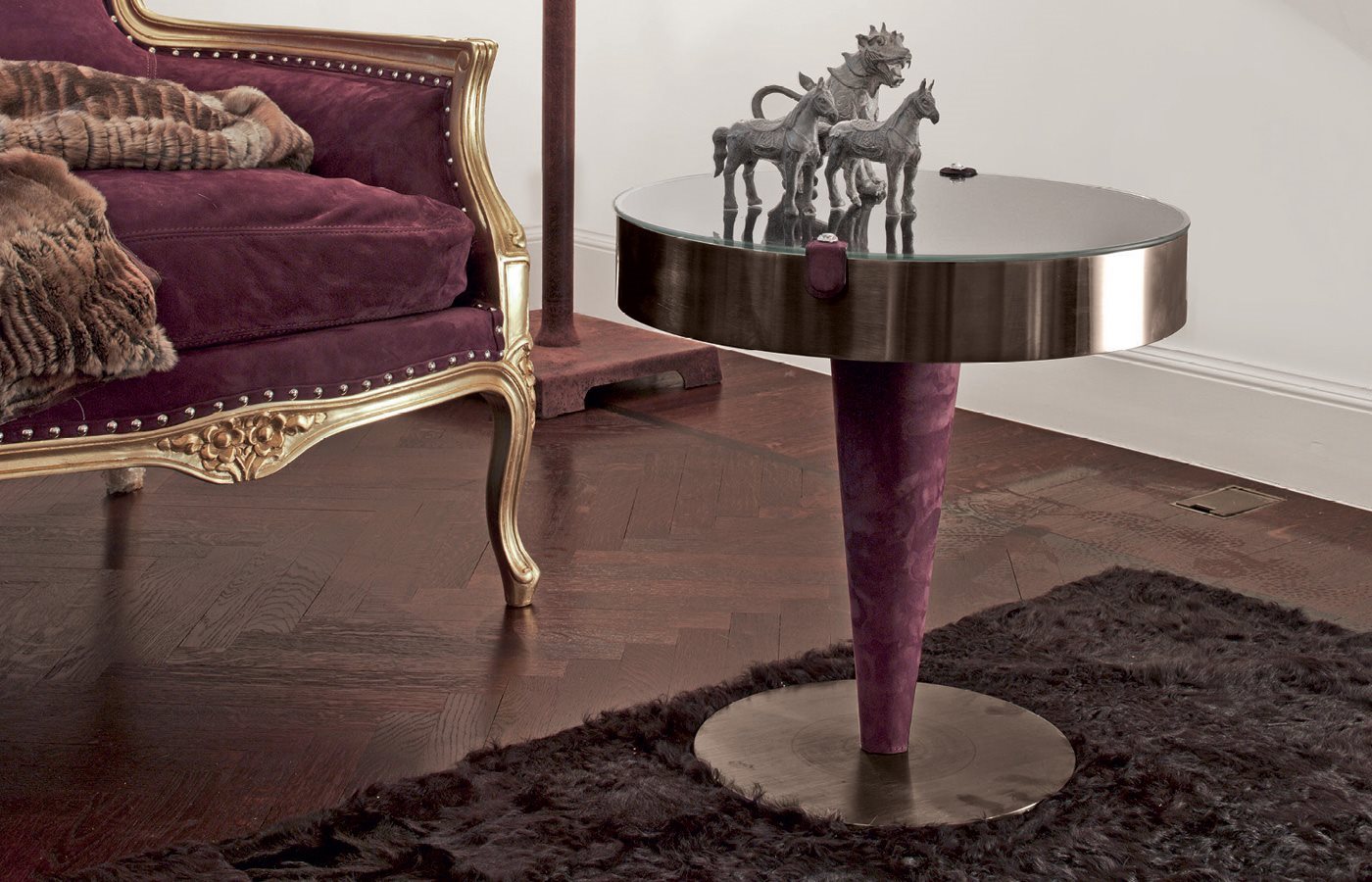 Prince Side Table