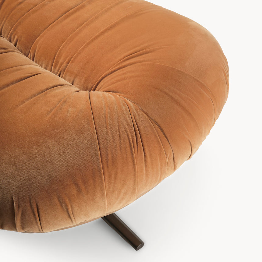 Aura Armchair