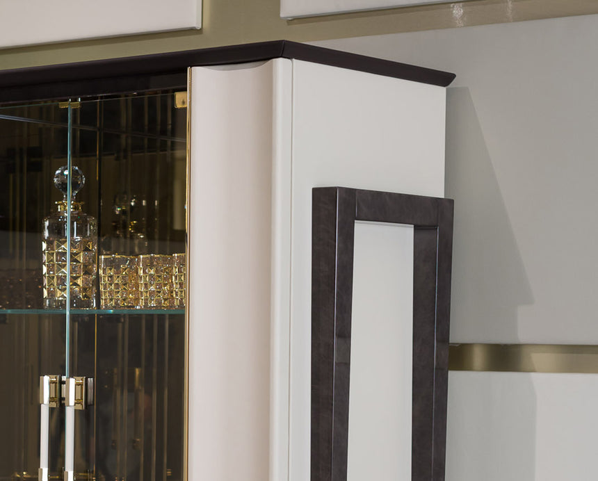 Noir Bar Unit
