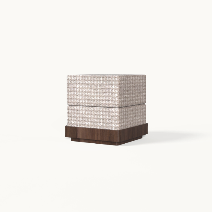 Darwin Stool