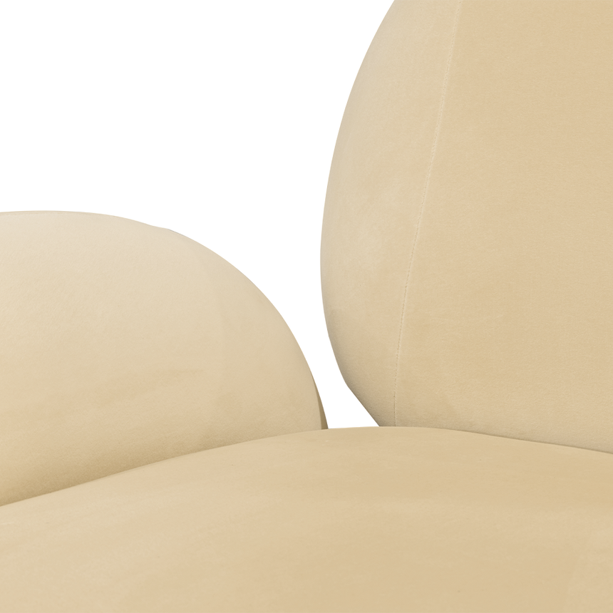 Karlotta Sofa
