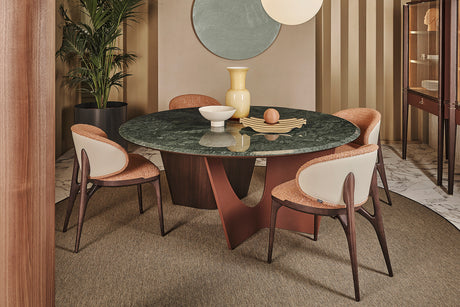 Pinnacle Round Table