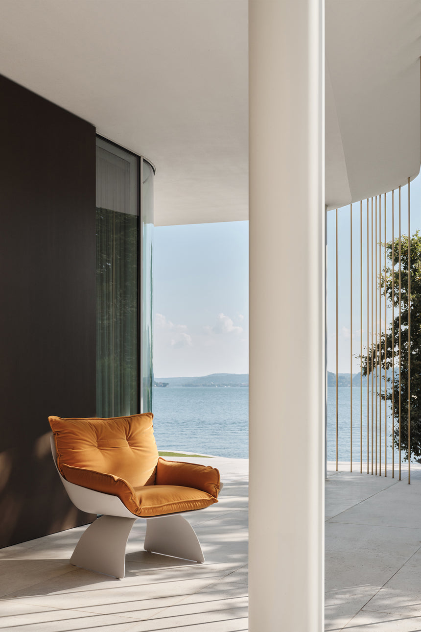 Silhouette Armchair