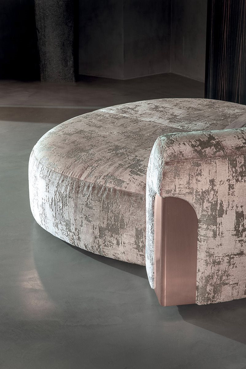 Nip Sofa