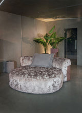 Nip Sofa