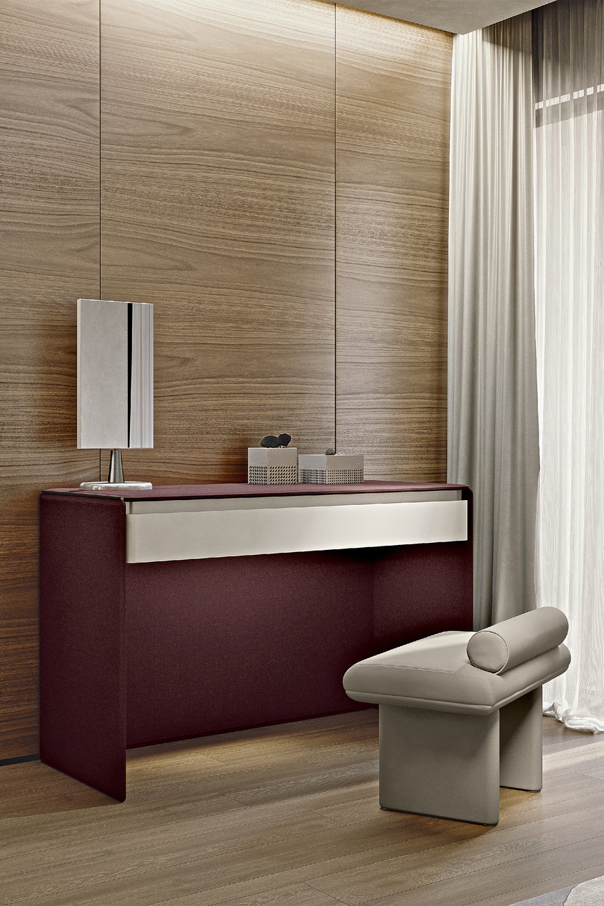 Zero Dressing Table